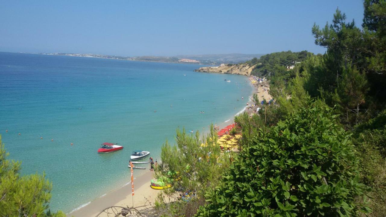 Artemis Superb 2 Bedroom Apartment 700 M Away From The Beach Minia Exterior foto